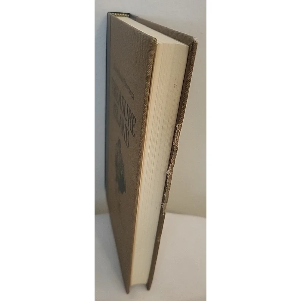 3 Books Treasure Island, The Gift of the Magi, Life on the MS Reader's Digest